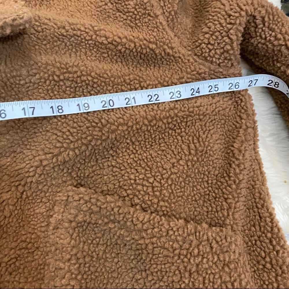 Lizard Thicket Boutique Kensington Teddy Coat - Picture 8 of 8